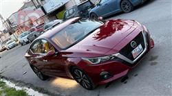 نيسان ألتيما